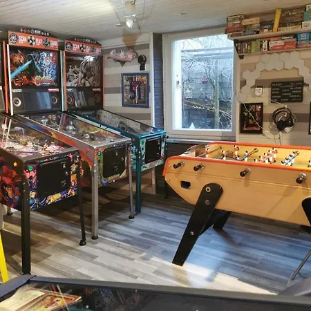 L'escaled - Flat + Arcade *