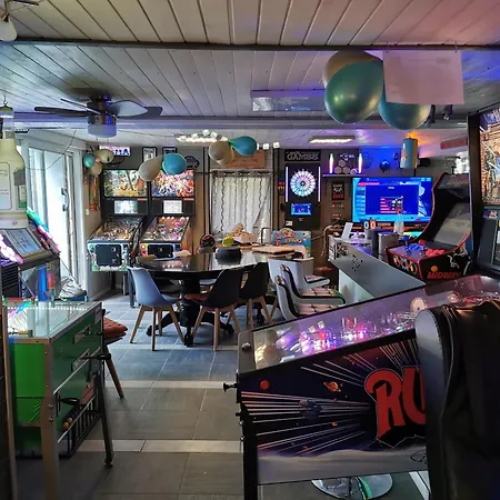 Lejlighed L'escaled - Flat + Arcade *