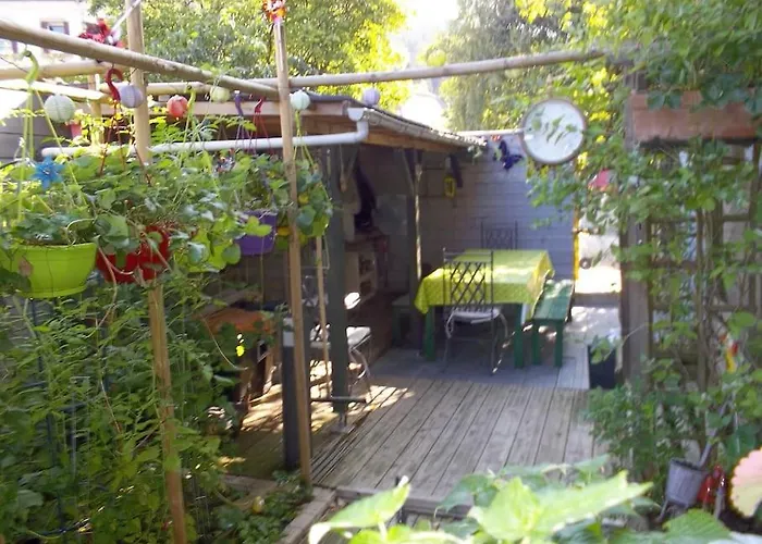 L'escaled - Flat + Arcade 公寓