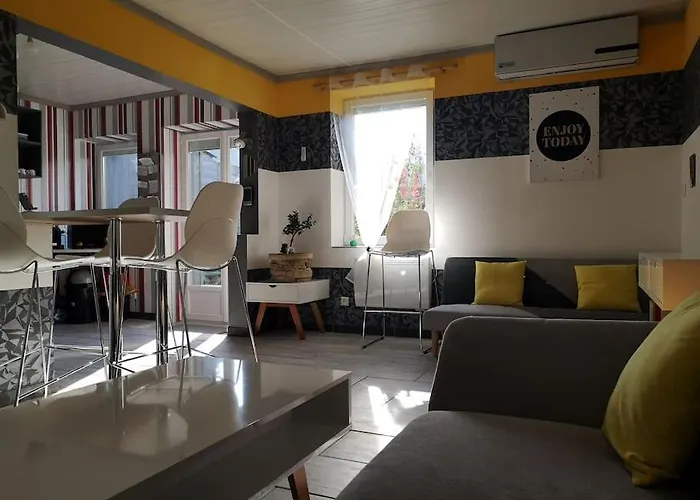 公寓 L'escaled - Flat + Arcade *