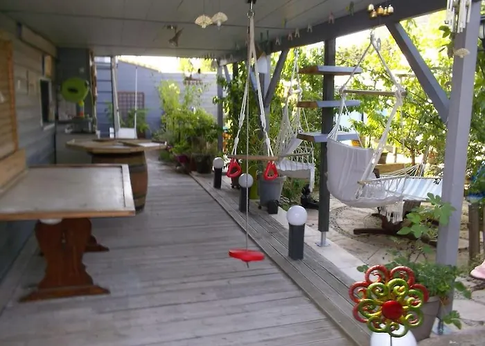 L'escaled - Flat + Arcade *